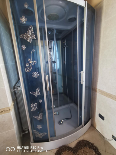 Bathroom 2, Bed And Breakfast "ANNA", Reggio Di Calabria