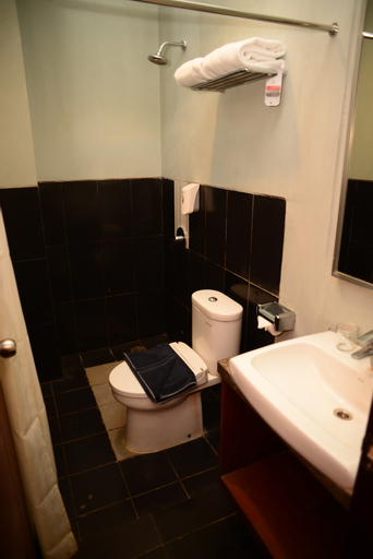 Bathroom 6