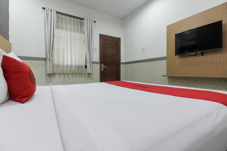 Bedroom 9