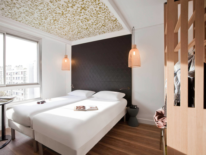 Bedroom 4, ibis Styles Paris Buttes Chaumont, Paris