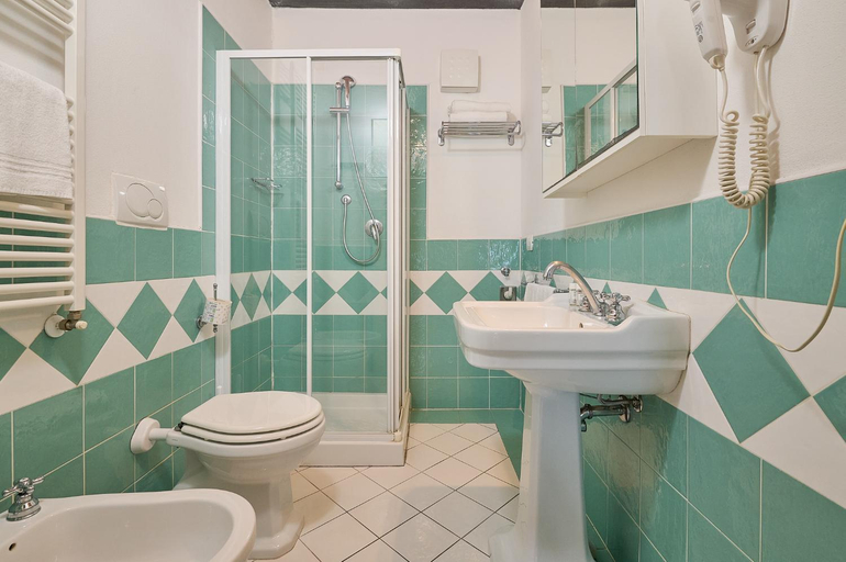 Bathroom 4, Poggio all'Agnello Country & Beach Residential Resort, Livorno