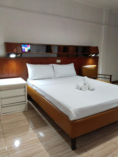 Others 4, Hotel Saleh, Angeles City