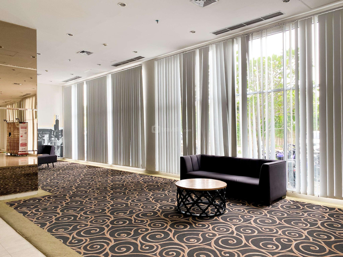 Others 4, Comfy Studio No Kitchen at Elvis Tower By Travelio, Cikarang