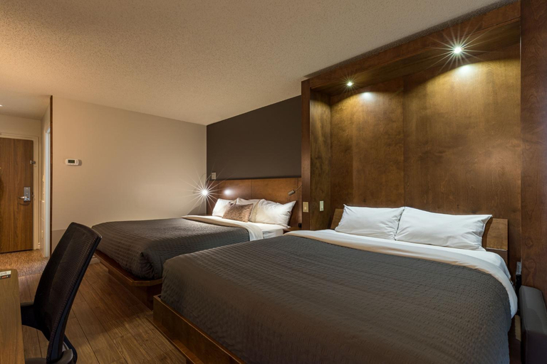 Others 5, N Hotel Quebec, Communauté-Urbaine-de-Québec
