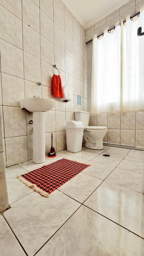 Bathroom 3, ., São Paulo
