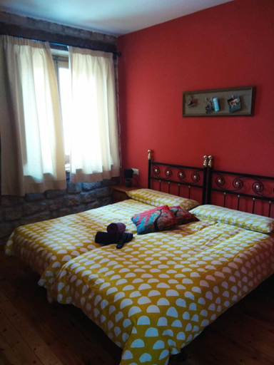 Bedroom 3, Hotel Rural del Medico, Burgos