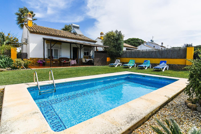 Sport & Beauty 2, Villas Dehesa Roche Viejo, Cádiz