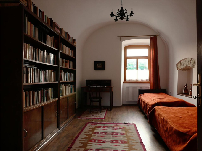 Bedroom 2, Uragya Vendeghaz, Szerencs