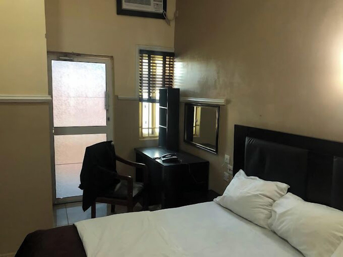 Bedroom 3, Vichi Gates Hotel, AbujaMun