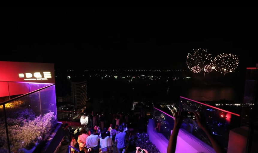 Others 2, Edge Central Pattaya by Thida, Pattaya