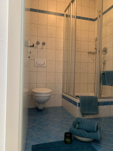 Bathroom, Landshuter Hof, Straubing