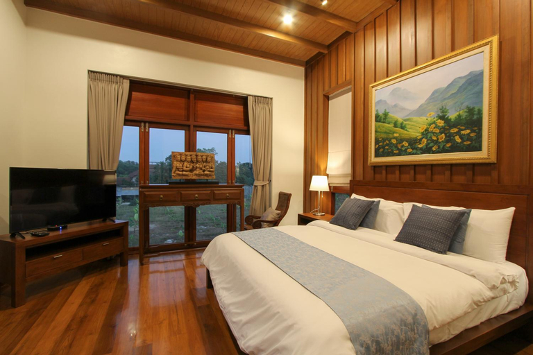 Bedroom 9