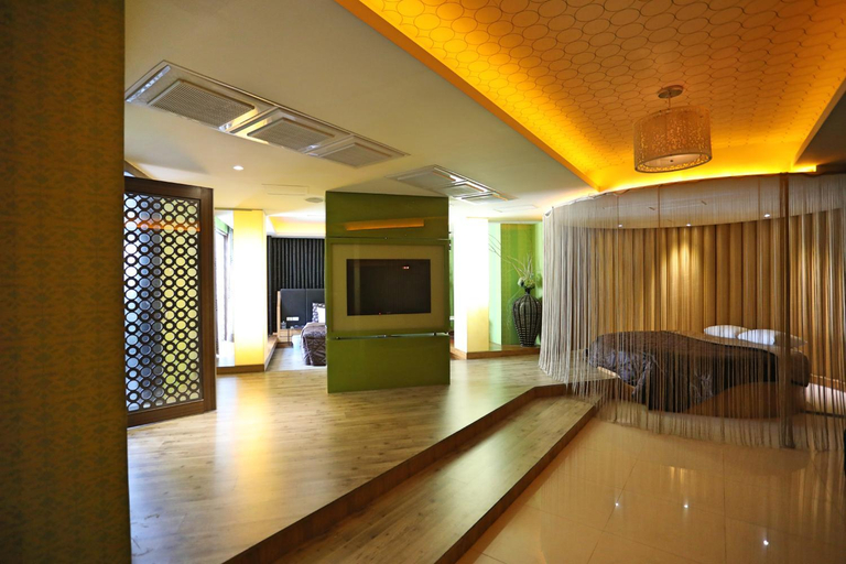 Others 4, Zhen 13 Villa Motel, Tainan
