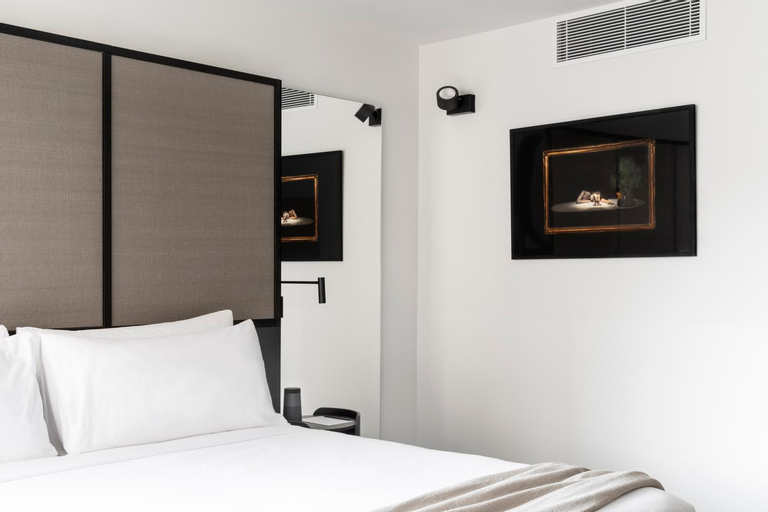Bedroom 26