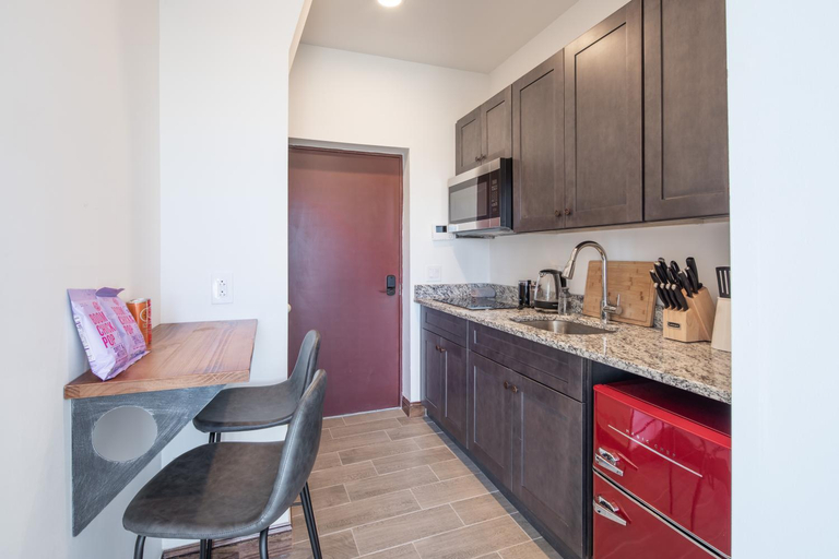 Dining Room 1