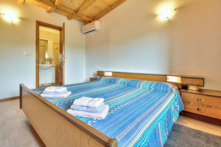 Others 5, Villa Alba, Umag