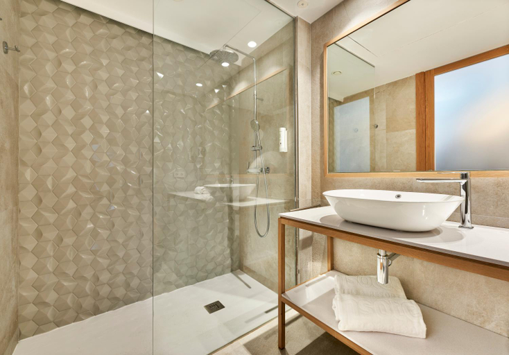 Bathroom, Insotel Punta Prima Resort, Baleares