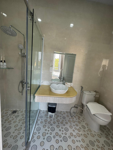 Bathroom 3, PARIS HOTEL CHAU DOC, Chau Doc