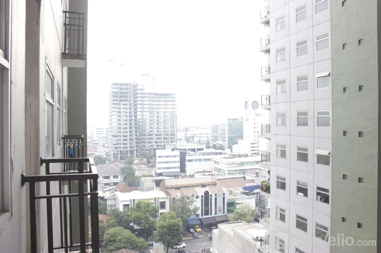 Exterior & Views 26
