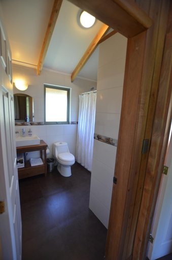 Bathroom 3, Cabanas Las Cabras, Ñuble