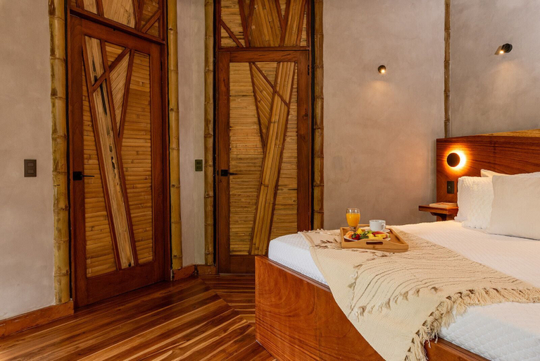 Bedroom 4, El Tigre Hideaway, Tilarán
