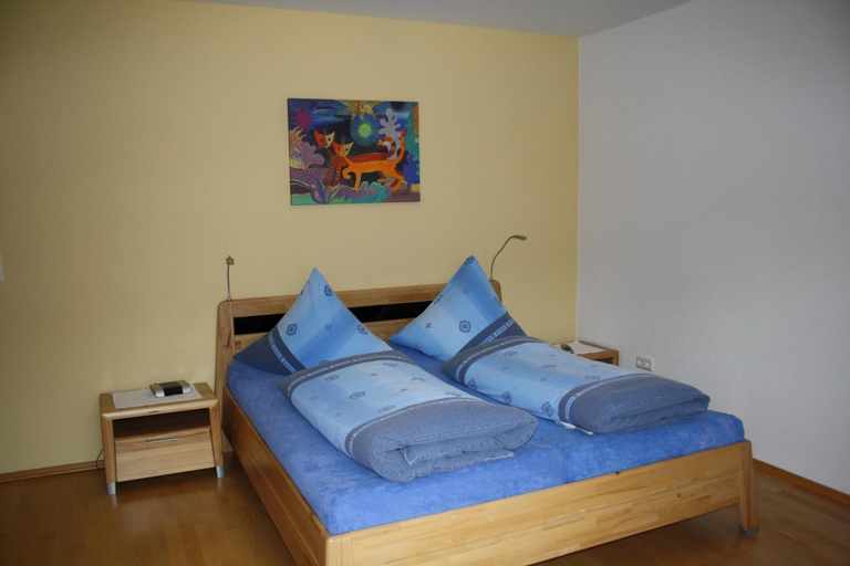 Bedroom 2, Weingut Goeres, Cochem-Zell