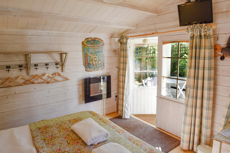 Bedroom 2, 24 Ward Avenue, Isle of Wight