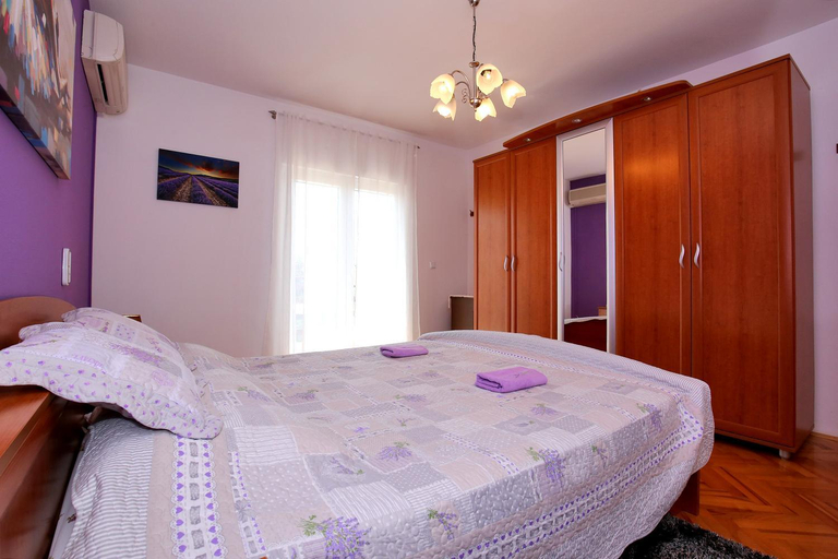 Bedroom 1, Apartments Mara, Zadar