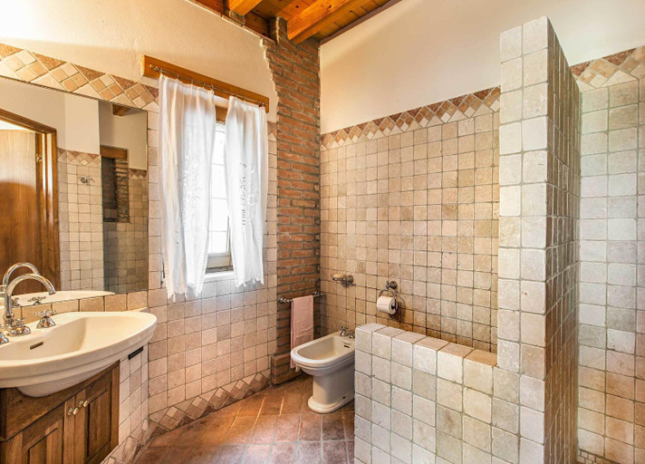 Bathroom, Antico Cascinale Lombardo, Brescia