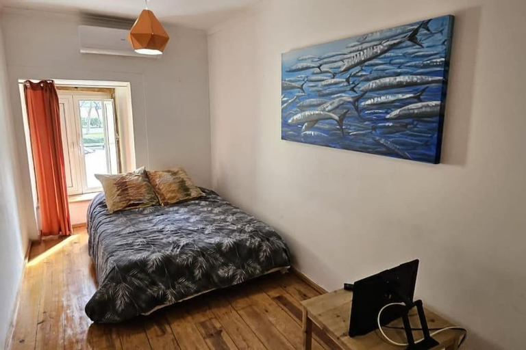 Bedroom 2, Setubal RP House apartamento perto do mar e comercio na Luisa Todi, Setúbal