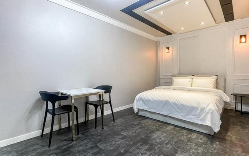 Bedroom 4, Gunsan Ribbon Hotel, Gunsan