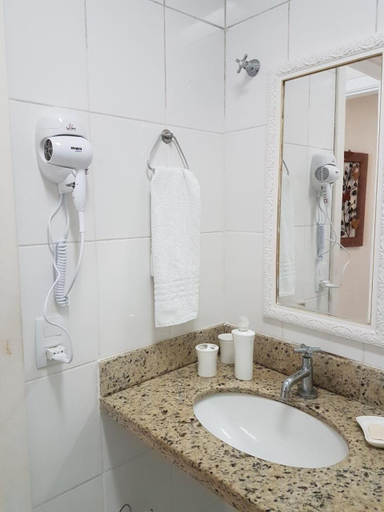 Others 2, Geriba Apart Hotel, Armação dos Búzios