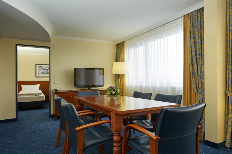Dining Room 5