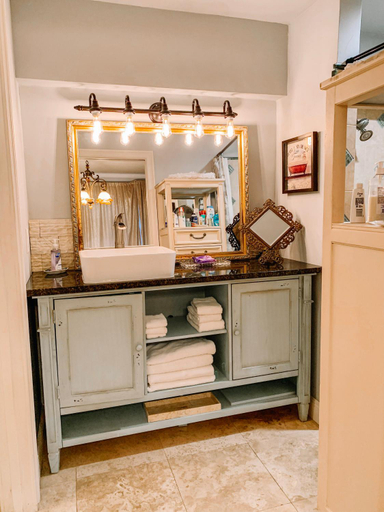 Bathroom 4, Park Place Inn and Cottages, Seminole