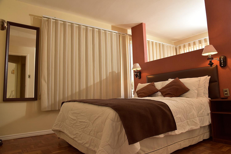 Bedroom 2, Bolivian Rooms & Suites (Zona Sur), Pedro Domingo Murillo