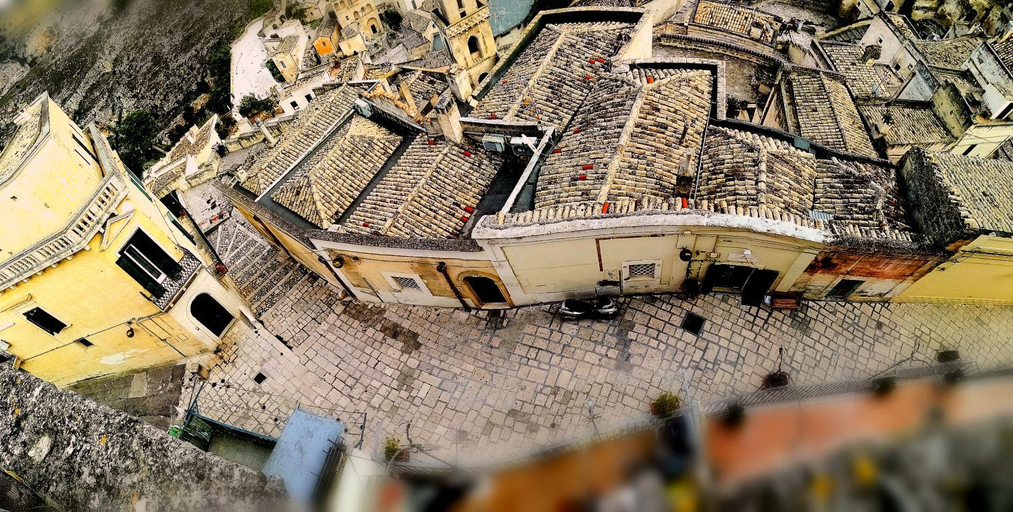 Others 3, Mikasa, Matera