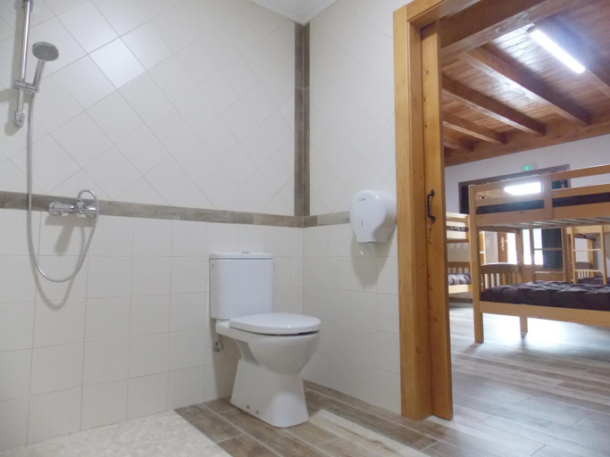 Others 4, La Cala Hostel, Cantabria