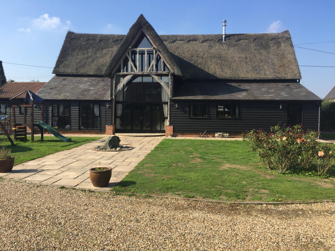 Others 2, South Barn, Suffolk