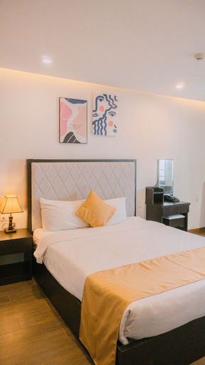 Bedroom 5, Horizon Front Beach Hotel Danang, Da Nang