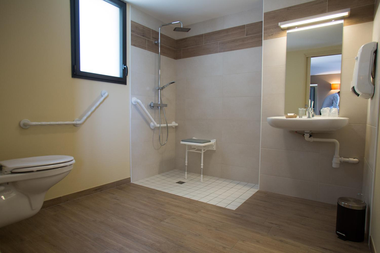 Bathroom 3, LOGIS Hotel-restaurant IMAGO, Indre-et-Loire