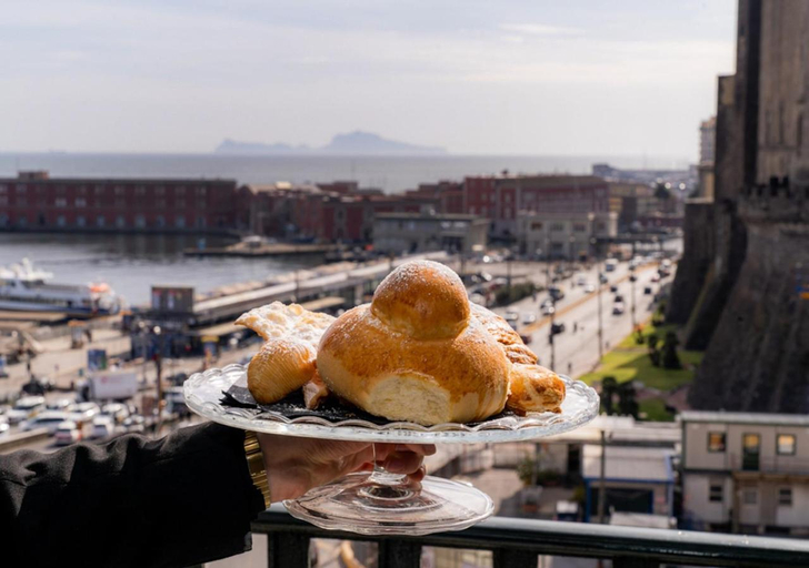 Food & Drinks 4, Tiffany & Babylon Luxury Stay, Napoli