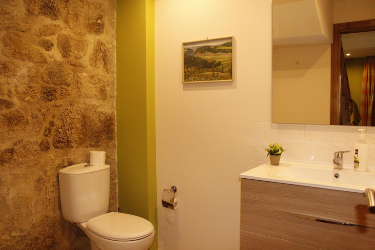 Bathroom 3, Casa da Nininha, Vale de Cambra