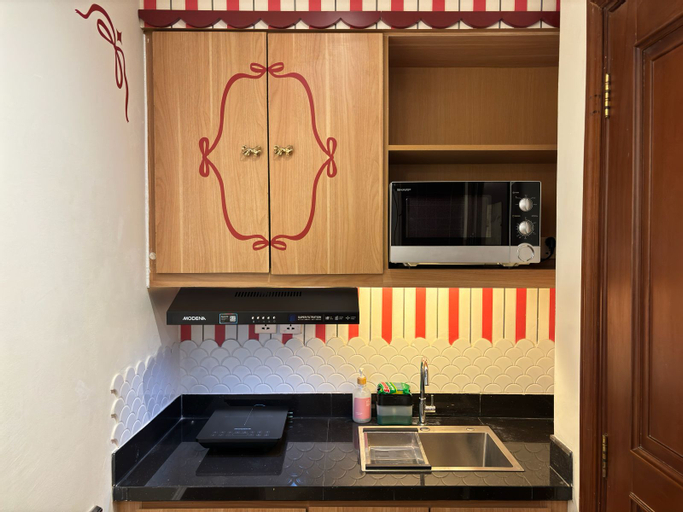 Dining Room 25