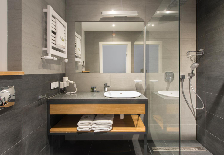 Bathroom 3, Aparthotel BC 29 Residence, Kraków City