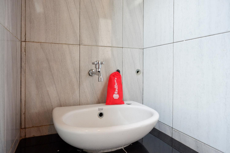 Bathroom 3