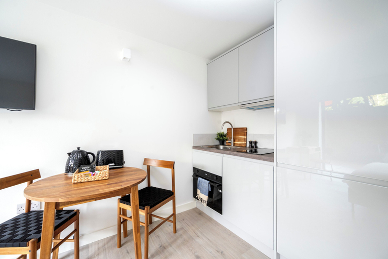 Others 4, 190 Northolt Road - Campus Accommodation, London