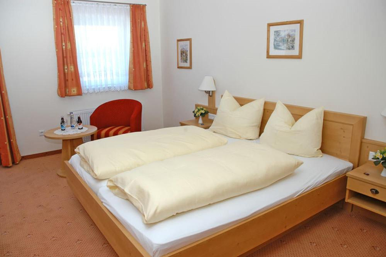 Bedroom 3, Gasthaus Gumping, Berchtesgadener Land
