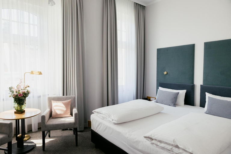 Bedroom 26