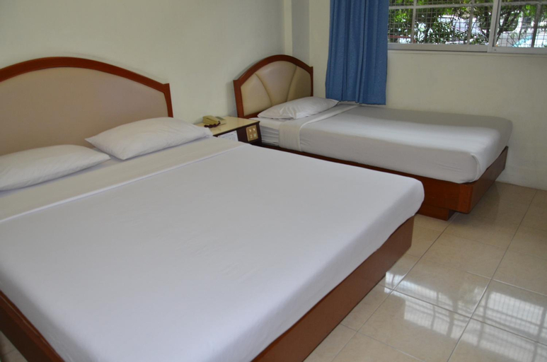 Bedroom 14