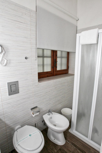 Bathroom 3, B&B villa al mare, Bari